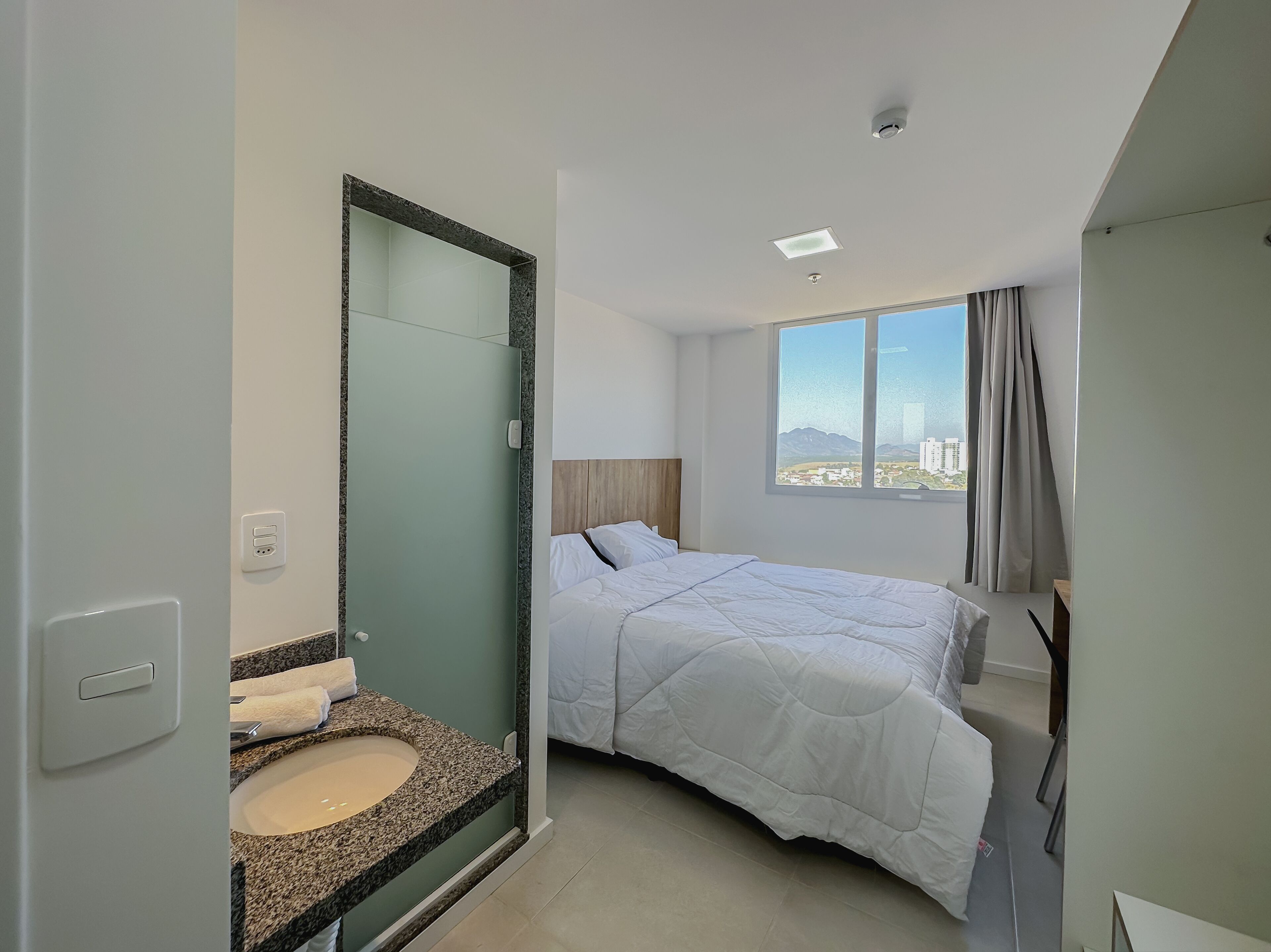 Chambre Standard, 1 lit double | 1 chambre, minibar, bureau, Wi-Fi gratuit