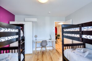 4 chambres, bureau, fer et planche à repasser, Wi-Fi
