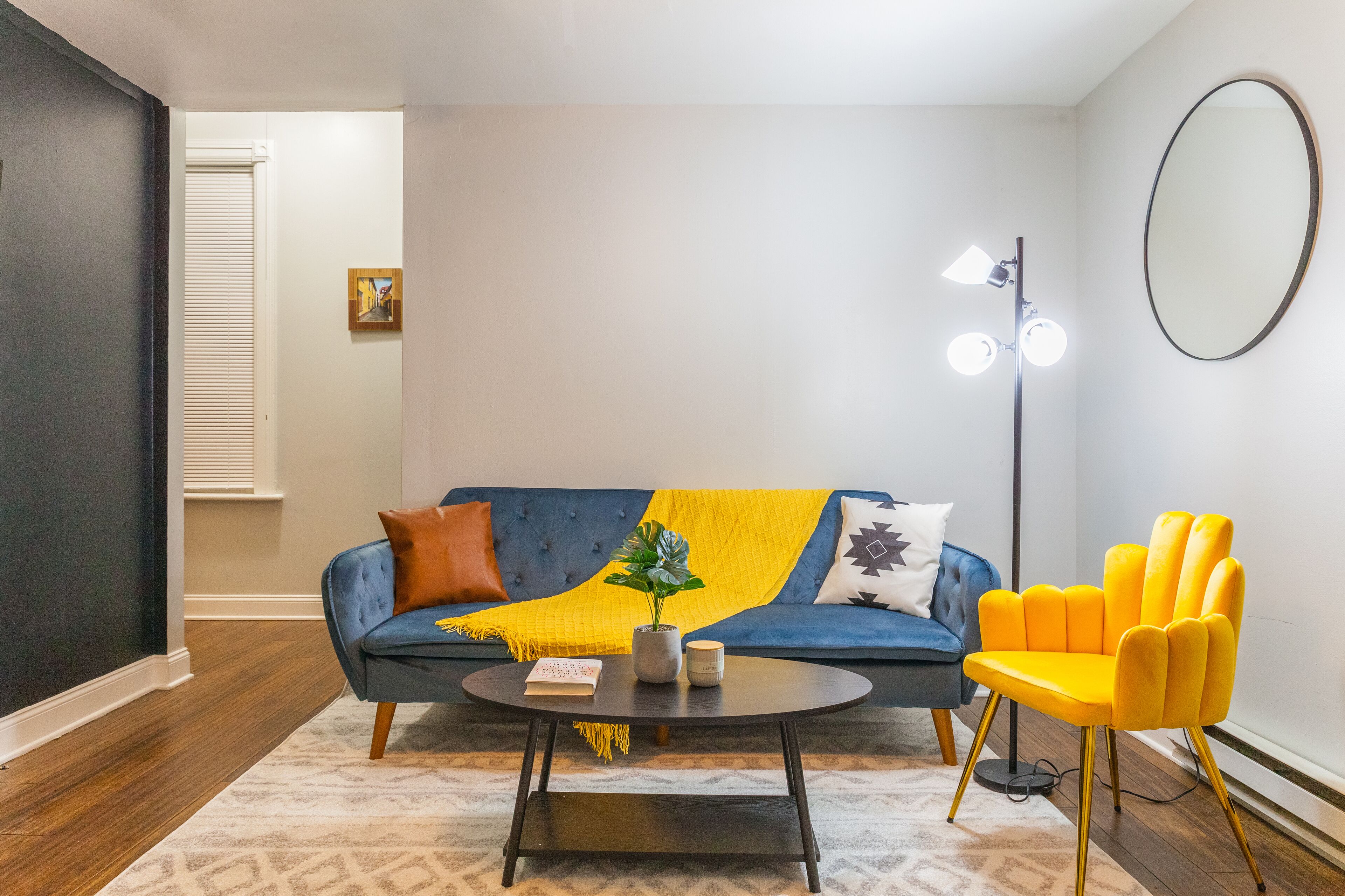 1Bed in Allentown+Club+WorkDesk+Shopping+DT+Bar