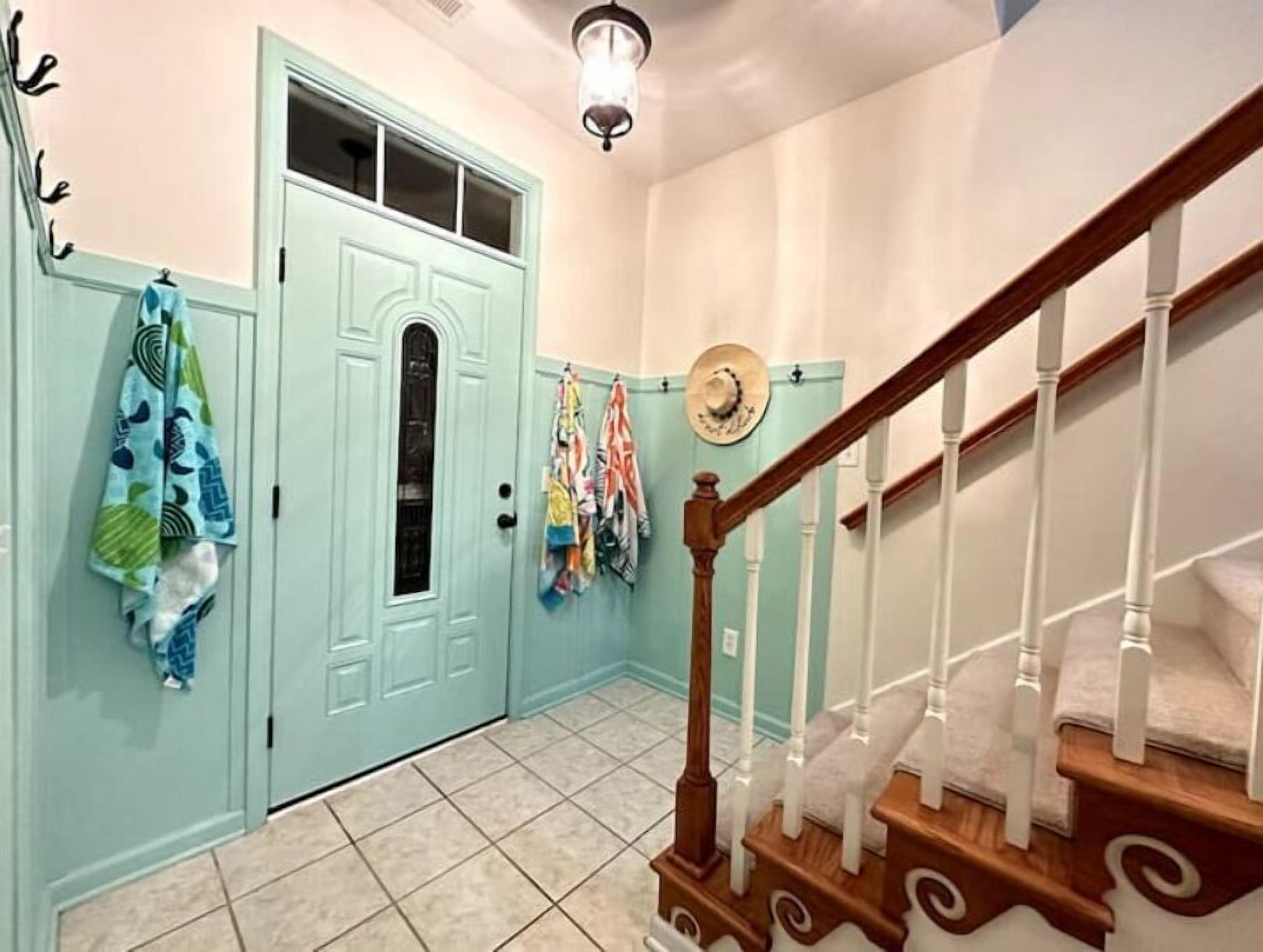 CasaBlanca-Walking Dis to Beach