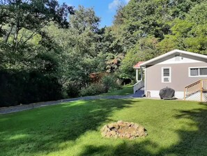 المنطقة المحيطة بالمنشأة