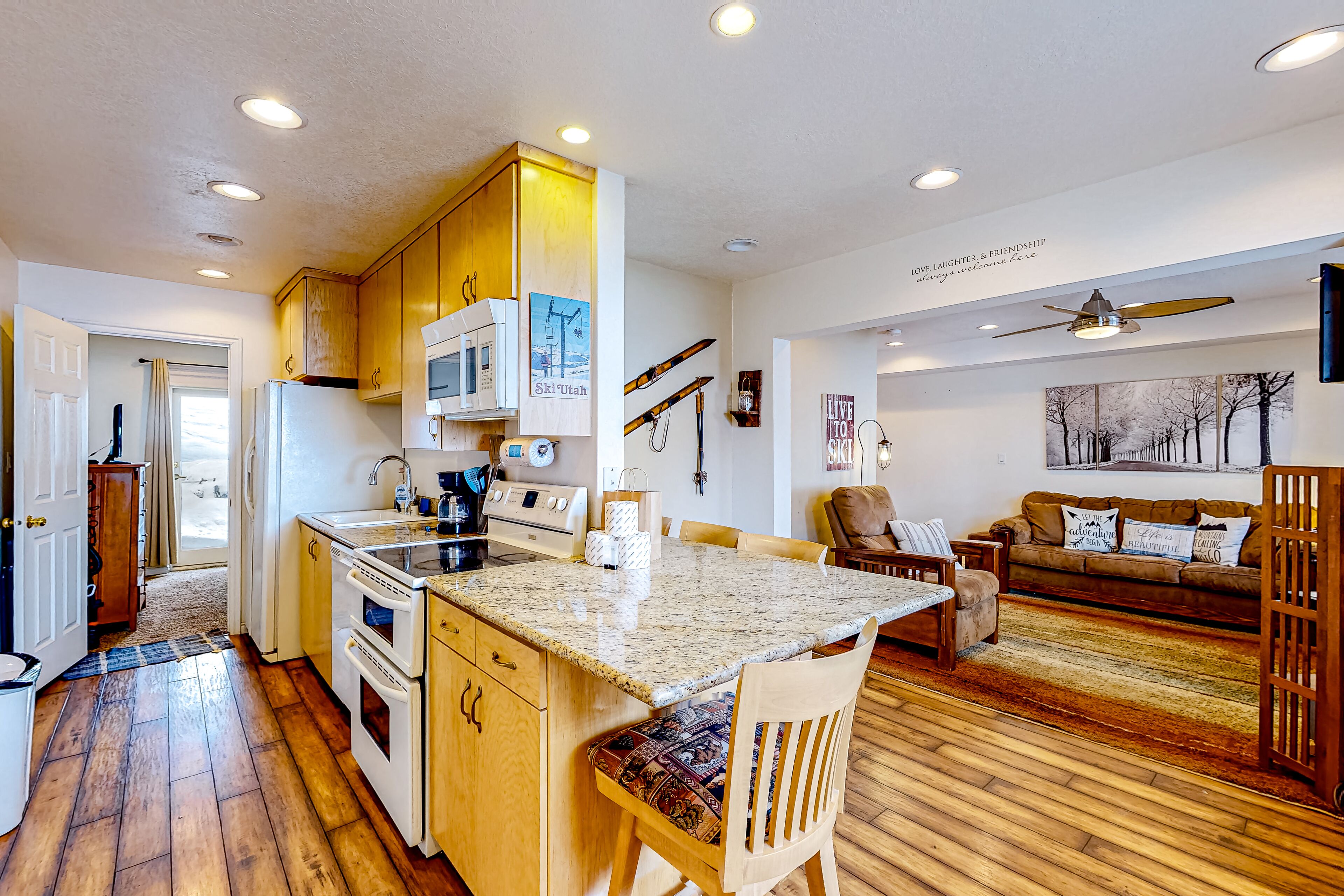 Dog-friendly condo near lifts & downtown with fireplace, grill, patio, streaming