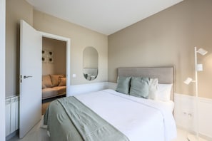 2 slaapkamers, een strijkplank/strijkijzer, gratis wifi, beddengoed
