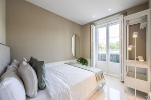 2 bedrooms, iron/ironing board, free WiFi, bed sheets - Incredible design apartment 1ºCI (Madrid)