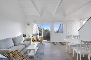 電視、乒乓球設施