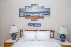 1 habitación, tabla de planchar con plancha y wifi 