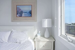 1 bedroom, iron/ironing board, WiFi