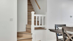 Staircase - Motel Luzerne (Lake Luzerne)