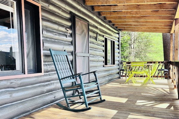 One Queen Kitchen, Cabin | View from room