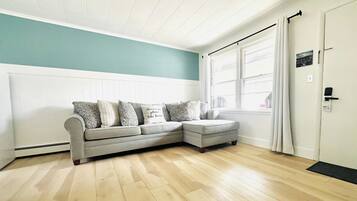 Two Bed Kitchen Suite | Living area | 50-inch LED TV with digital channels, TV, Netflix