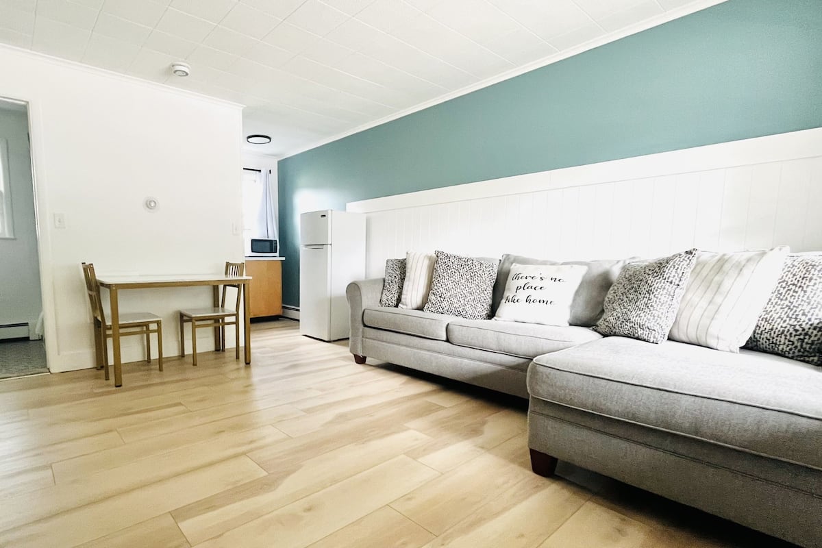 Two Bed Kitchen Suite | Living room | 50-inch LED TV with digital channels, TV, Netflix