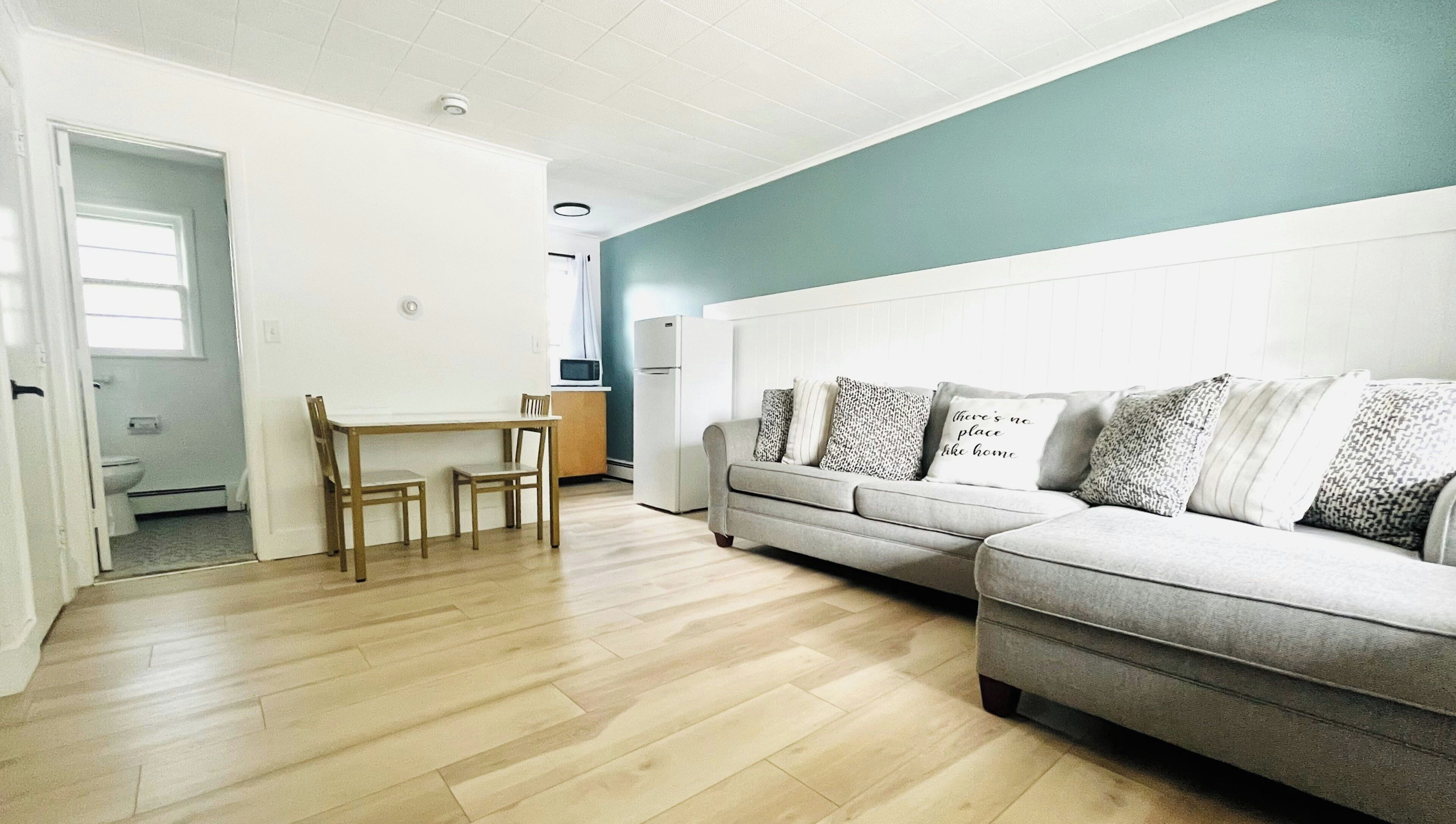 Two Bed Kitchen Suite | Living area