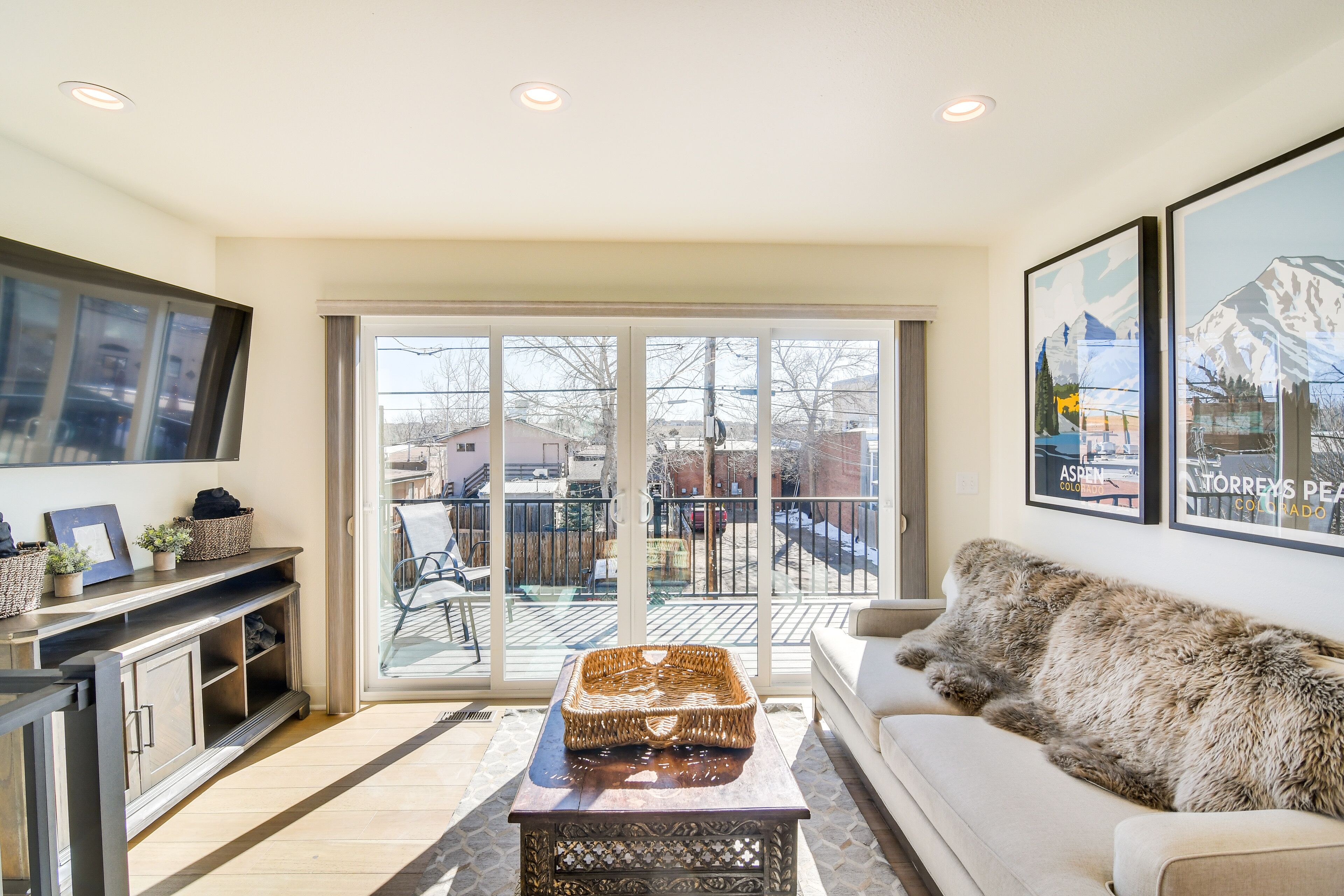 Modern Erie Home - Walk to Downtown!