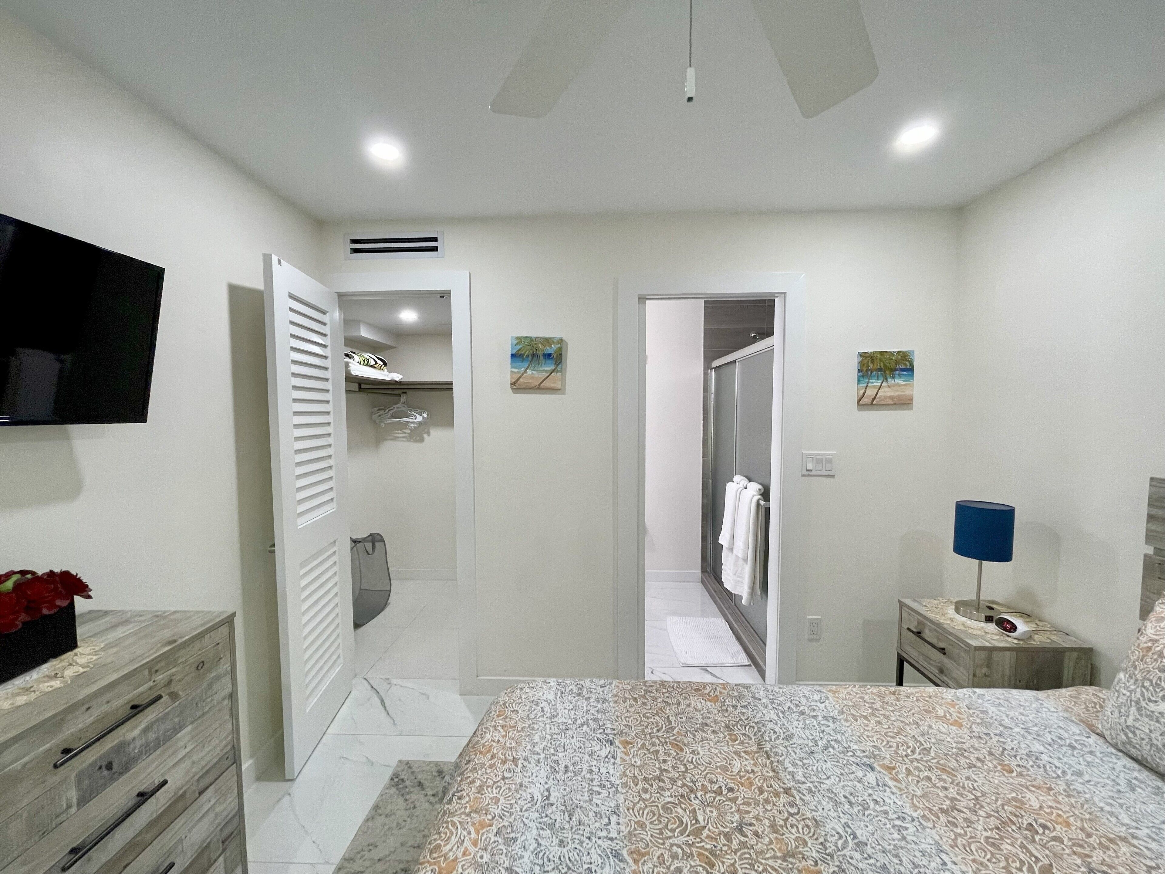 1 多间卧室、WiFi