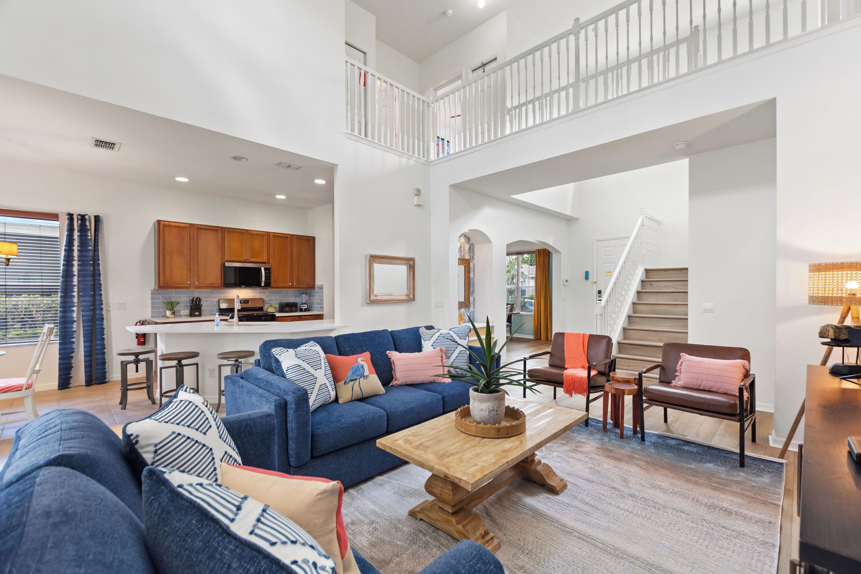 智能電視、電子遊戲、DVD 播放機