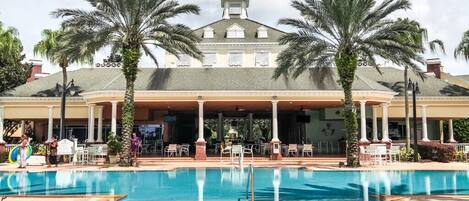 Una piscina climatizada