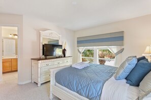 5 bedrooms, iron/ironing board, free WiFi, bed sheets - Everlasting Summer | 5BR Luxury Watersong Resort Villa w/ South-Facing Pool, Spa (Davenport)