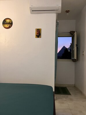 Deluxe dubbelrum eller tvåbäddsrum | Minibar, gratis wi-fi och sängkläder