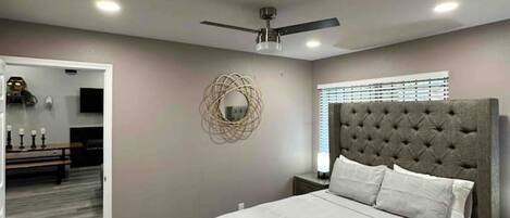 2 bedrooms, in-room safe, iron/ironing board, free WiFi