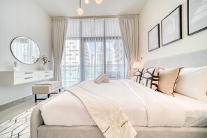 1 bedroom, in-room safe, iron/ironing board, free WiFi - Soothing 1BR at Merano Business Bay by Deluxe Holiday Homes (Dubai)