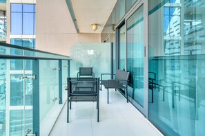 Terrace/patio - Soothing 1BR at Merano Business Bay by Deluxe Holiday Homes (Dubai)