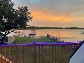 Property grounds - Blaze’s Lake Party Spot (Fort Worth)