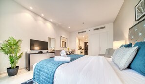 In-room safe, iron/ironing board, free WiFi, bed sheets