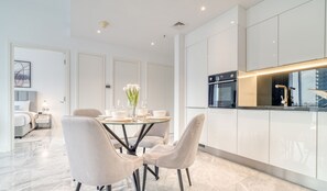 Dining - 806, The Pad (Dubai)