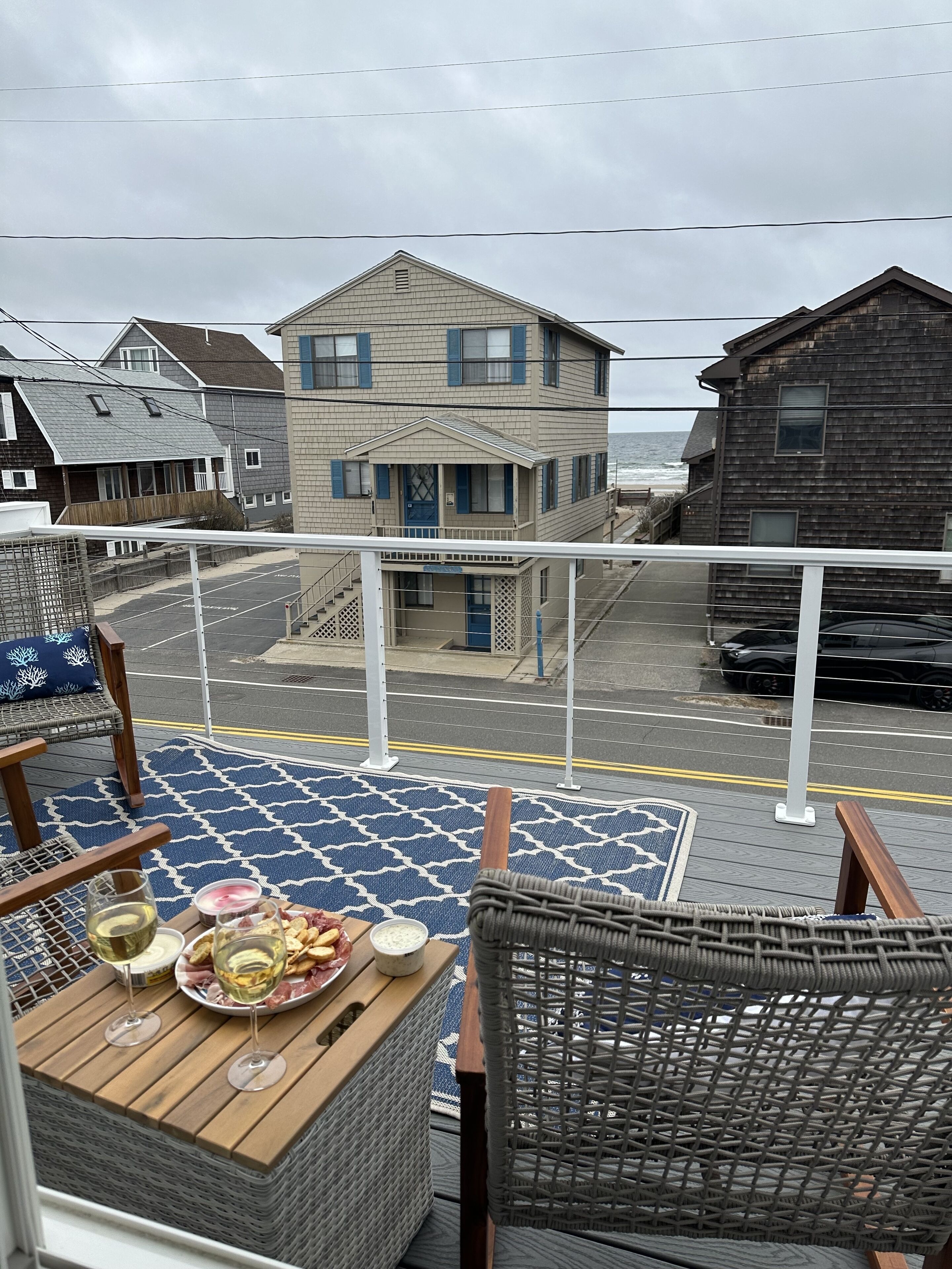 1-minute walk to ocean waters edge on sandy Wells Beach, Atlantic Ave