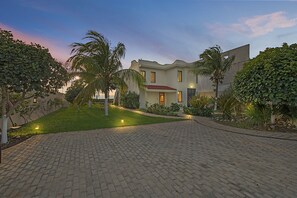 Exterior - Oceanfront home in Celestun. (Celestún)