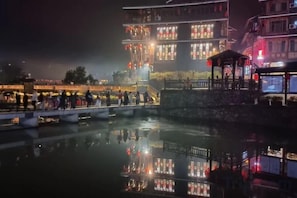 Unclassified image, 2 of 26, button - Dongzhai Xiangfeng Inn (Sanjiang)
