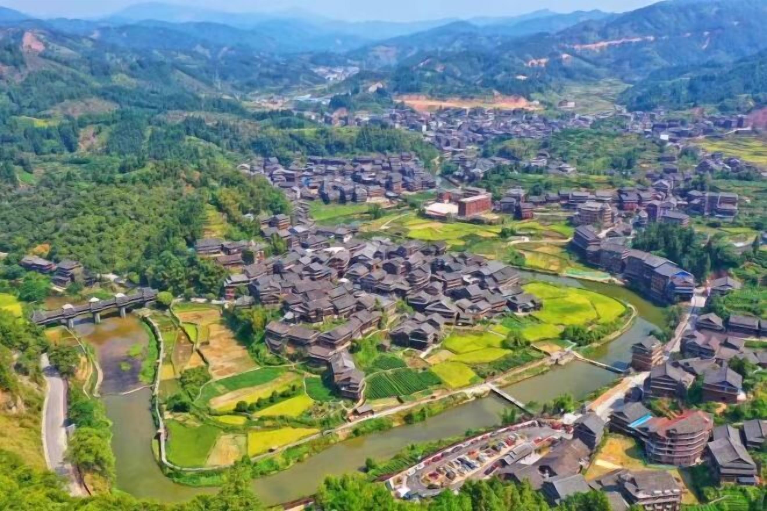 منظر من الجو على ارتفاع عالٍ