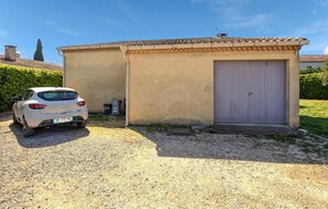 Exterior - 3 bedroom beautiful home in Rognonas (Rognonas)