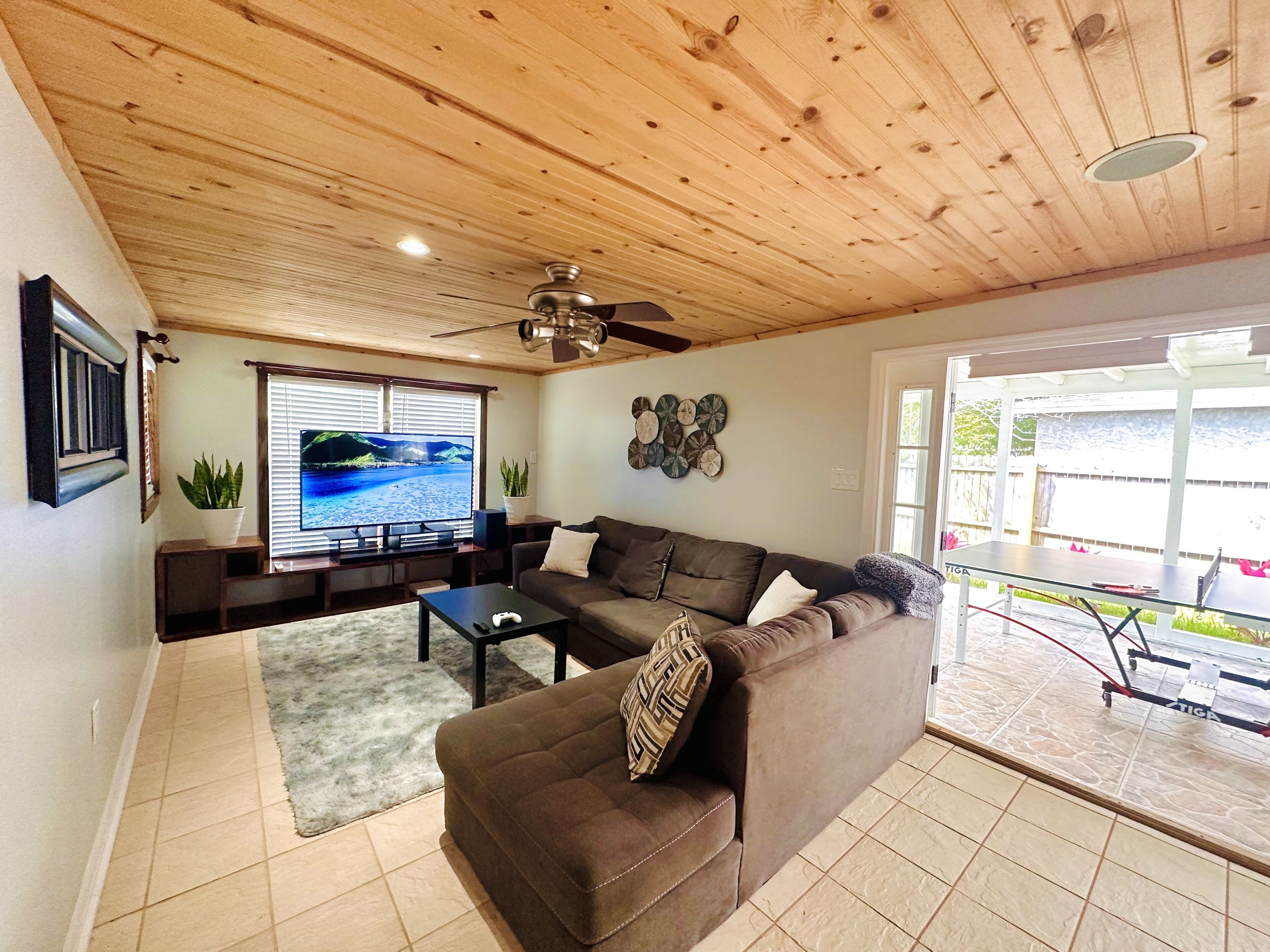 Sky Shower, Ping Pong, King Beds, 65inch TV,