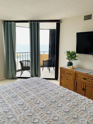 2 bedrooms, WiFi, bed sheets, wheelchair access