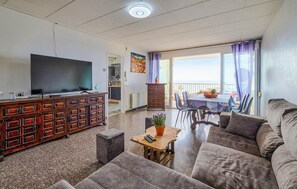 Smart TV - 3 bedroom stunning apartment in Pineda de Mar (Pineda de Mar)