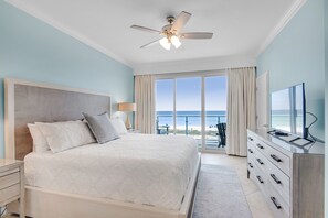 2 bedrooms, iron/ironing board, travel crib, free WiFi - 🏖️ ☀️Summer’s Calling!! Stunning oceanfront Views! Heated Pool & Hot Tub 🐬🌊 (Destin)