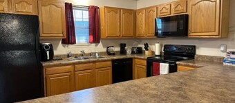 Spacious 3 Bedroom Comfy Home