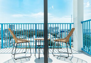 Deluxe Studio, Non Smoking, Kitchen (Self Check-in with Virtual Front Desk) | Balcony view