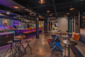 Bar (on property) - Moxy Phoenix Downtown (Phoenix)
