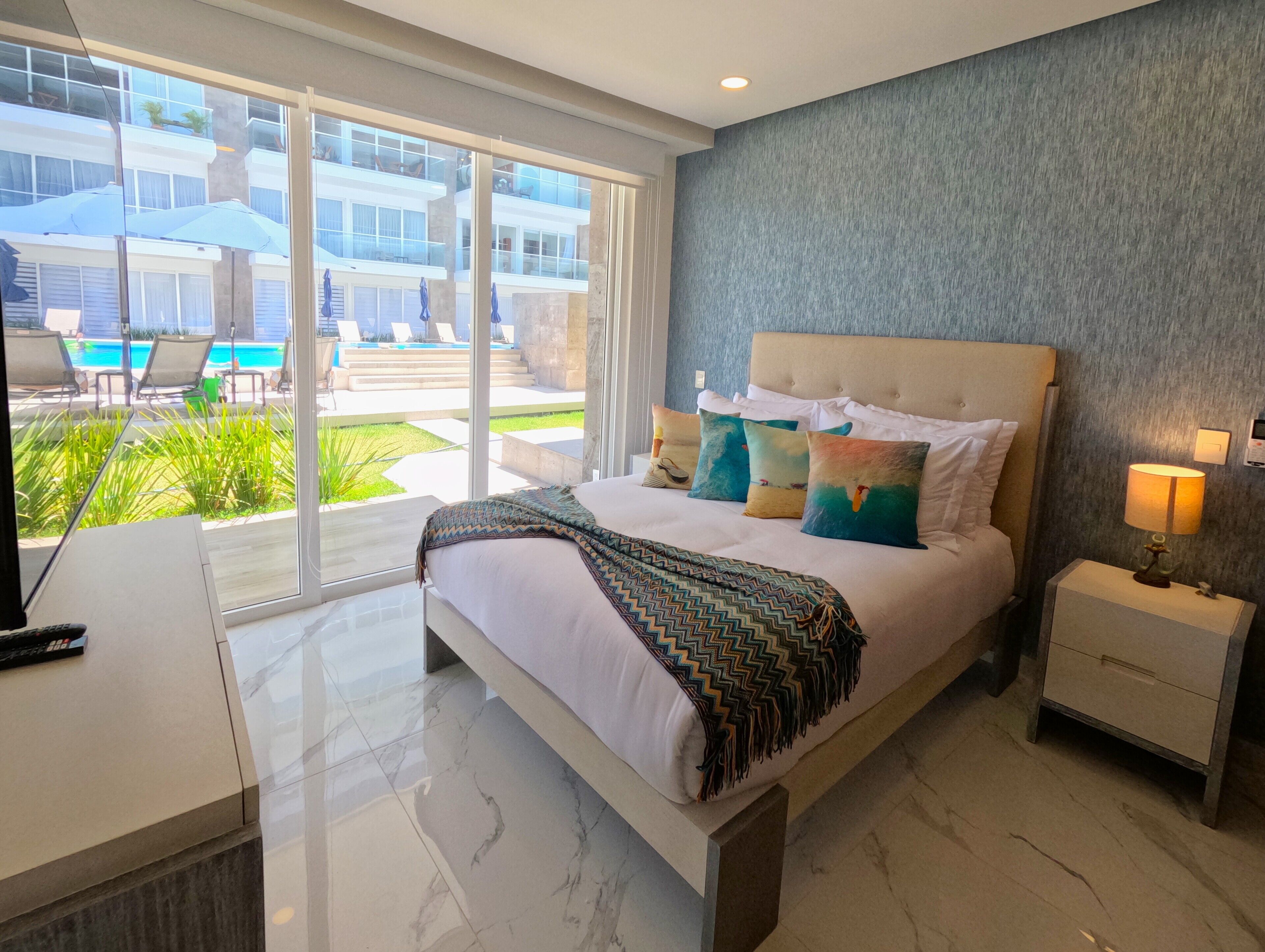 Beautiful brand new apartment in Nuevo Vallarta / private pool.