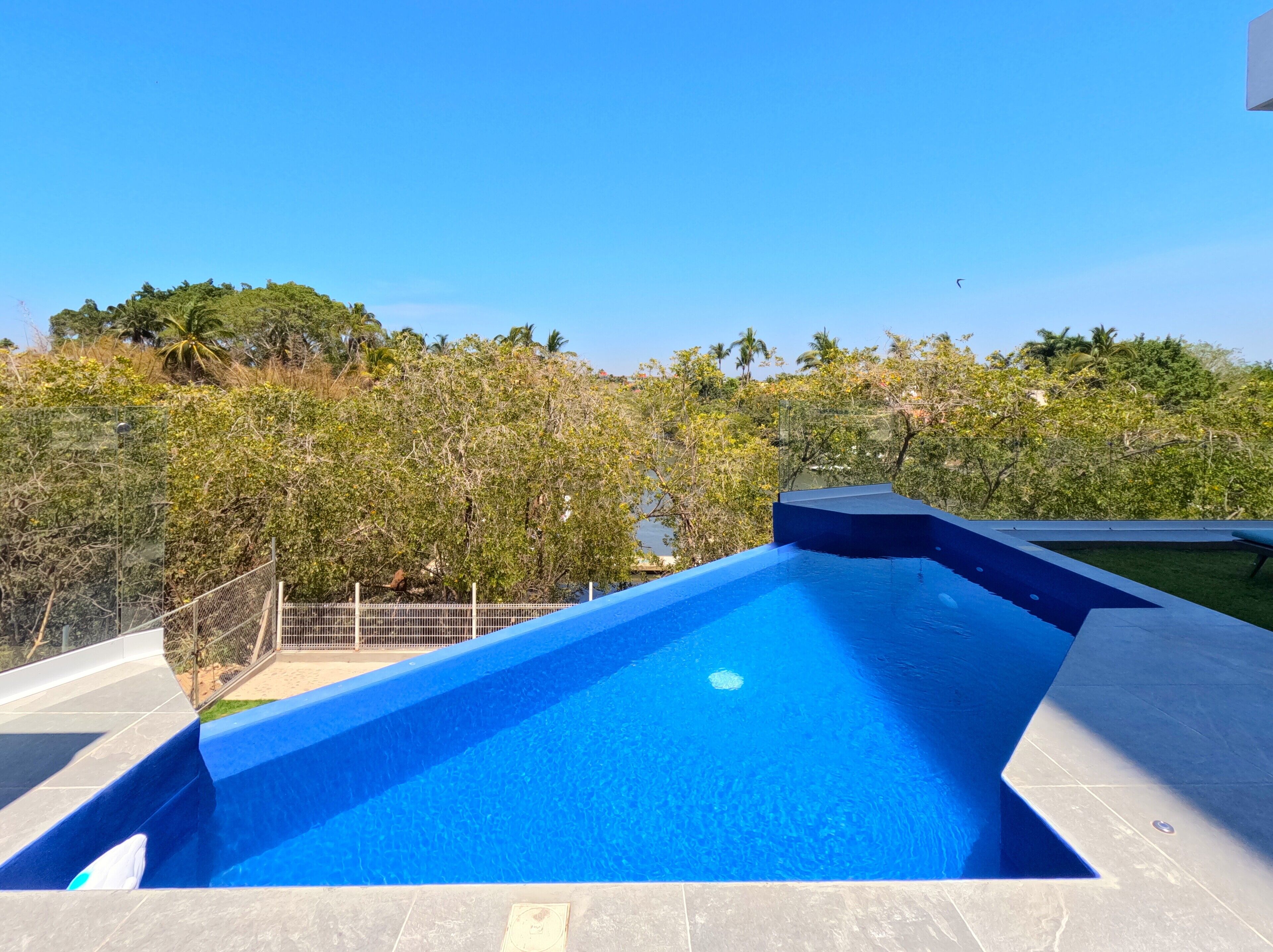 Beautiful brand new apartment in Nuevo Vallarta / private pool.