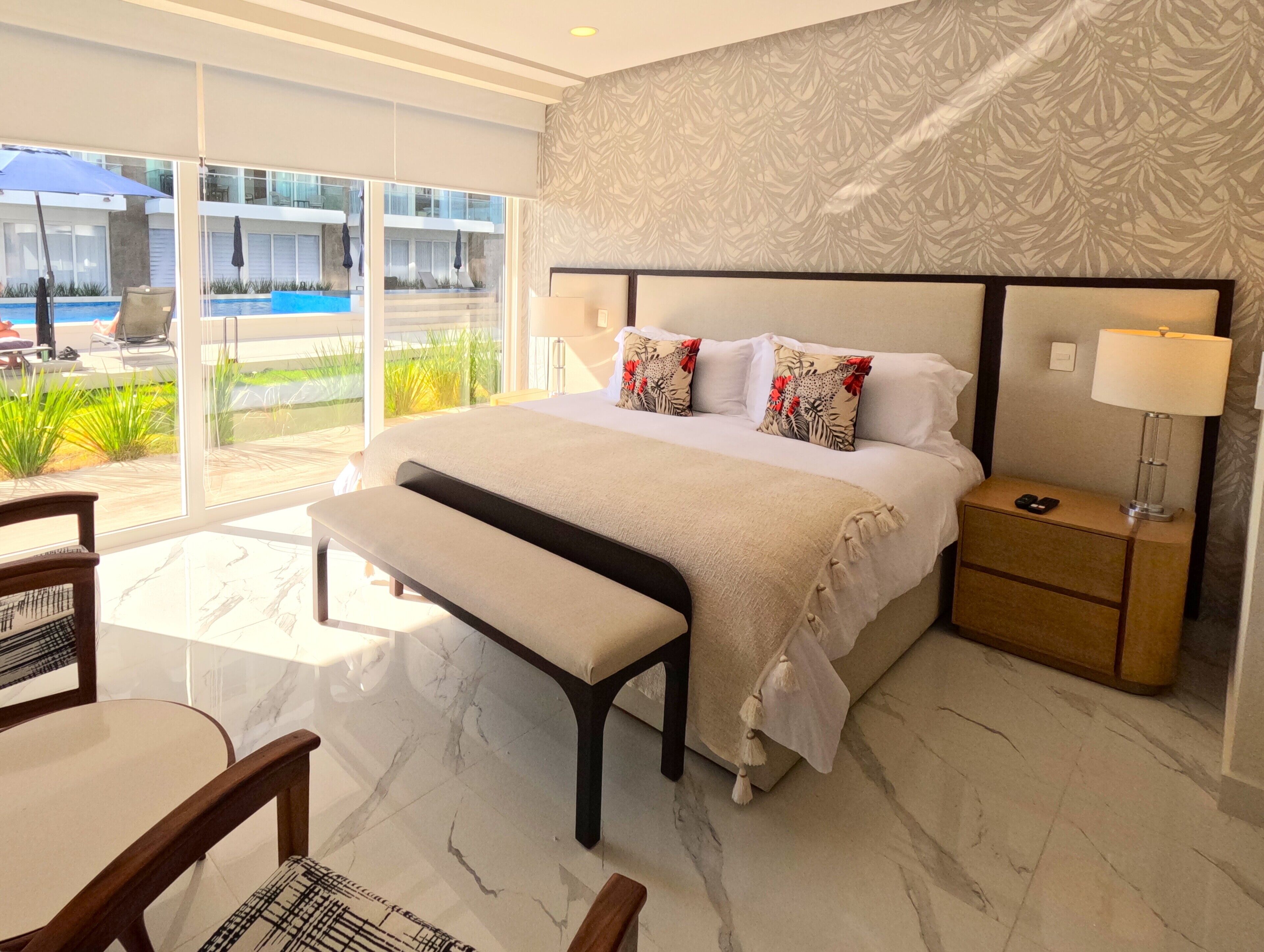 Beautiful brand new apartment in Nuevo Vallarta / private pool.