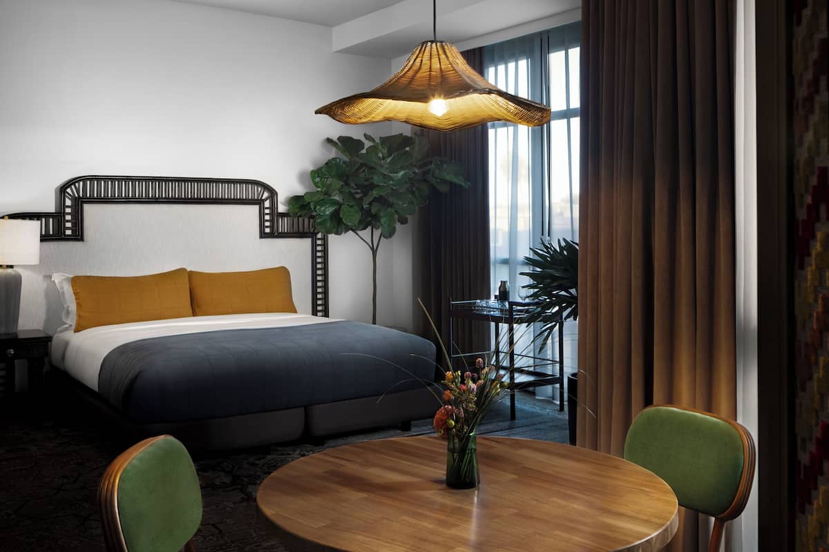 1 bedroom, premium bedding, minibar, in-room safe