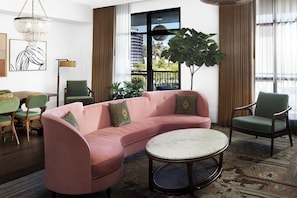 Premium bedding, minibar, in-room safe, individually furnished