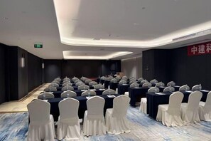 Unclassified image, 5 of 49, button - Hangzhou Chengbei Relax Hotel (Hangzhou)