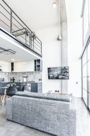 TV, offices - Loft 301 Summary:<br>We (Puerto Vallarta)