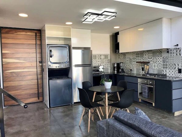 Fridge, microwave, oven, stovetop