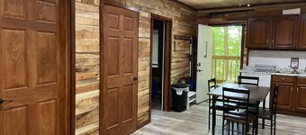 Cabin Hatfield McCoy Ivy Branch 