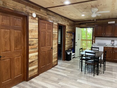 Cabin Hatfield McCoy Ivy Branch 